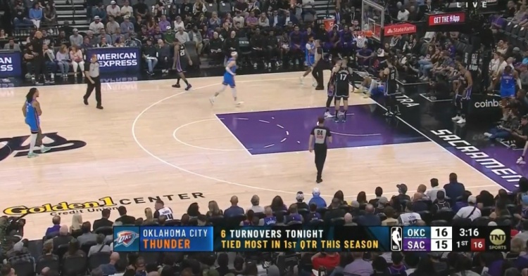 开局有些毛躁！雷霆首节6失误平赛季纪录 亚历山大一人就有4个